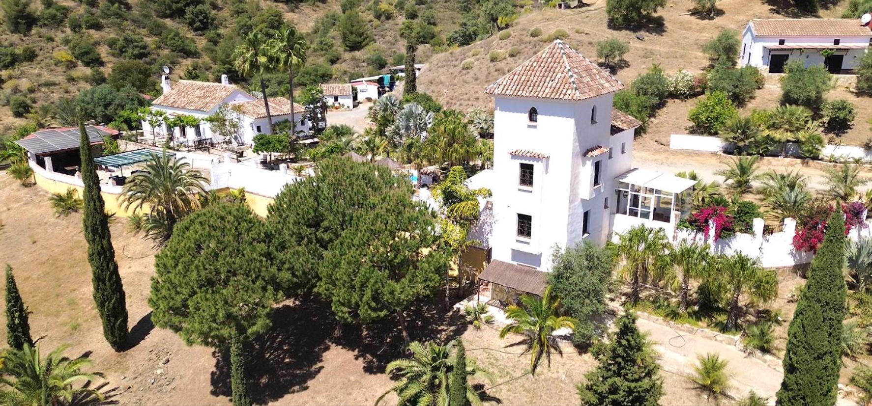 Rural Cottage, With Pool & Optional Private 6 Guests Jacuzzi Tolox Eksteriør billede