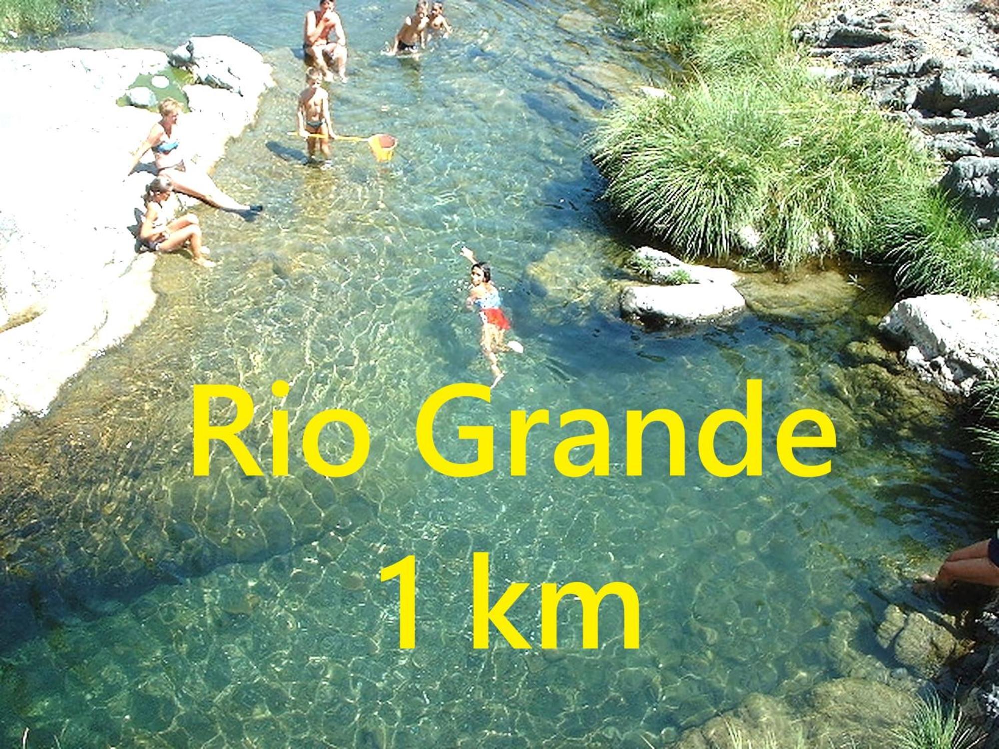 Rural Cottage, With Pool & Optional Private 6 Guests Jacuzzi Tolox Eksteriør billede