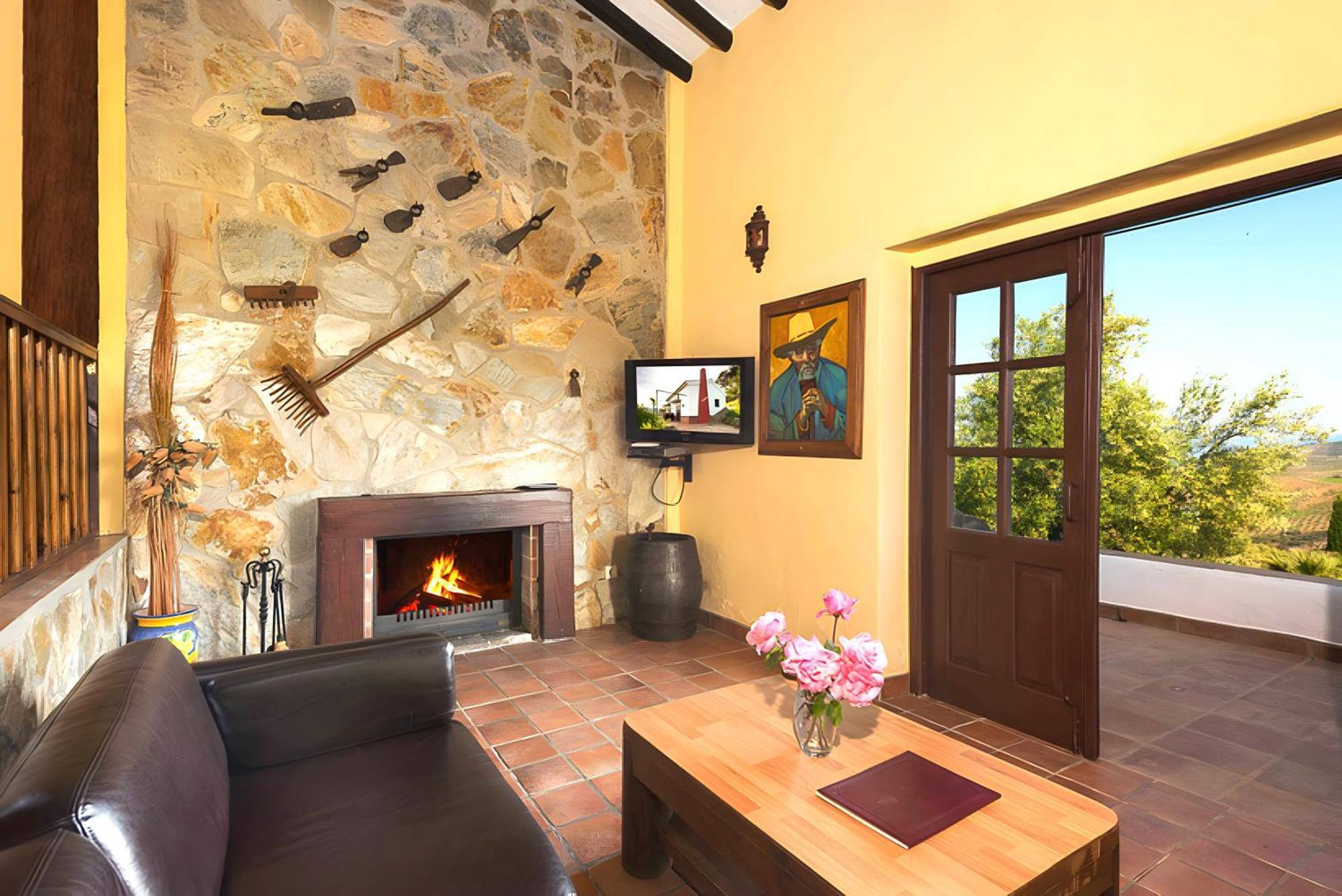 Rural Cottage, With Pool & Optional Private 6 Guests Jacuzzi Tolox Eksteriør billede