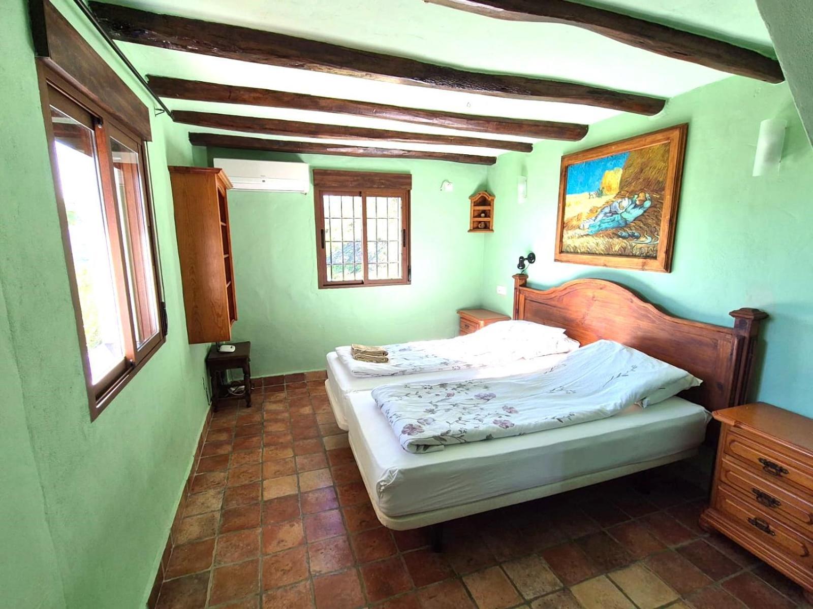 Rural Cottage, With Pool & Optional Private 6 Guests Jacuzzi Tolox Eksteriør billede